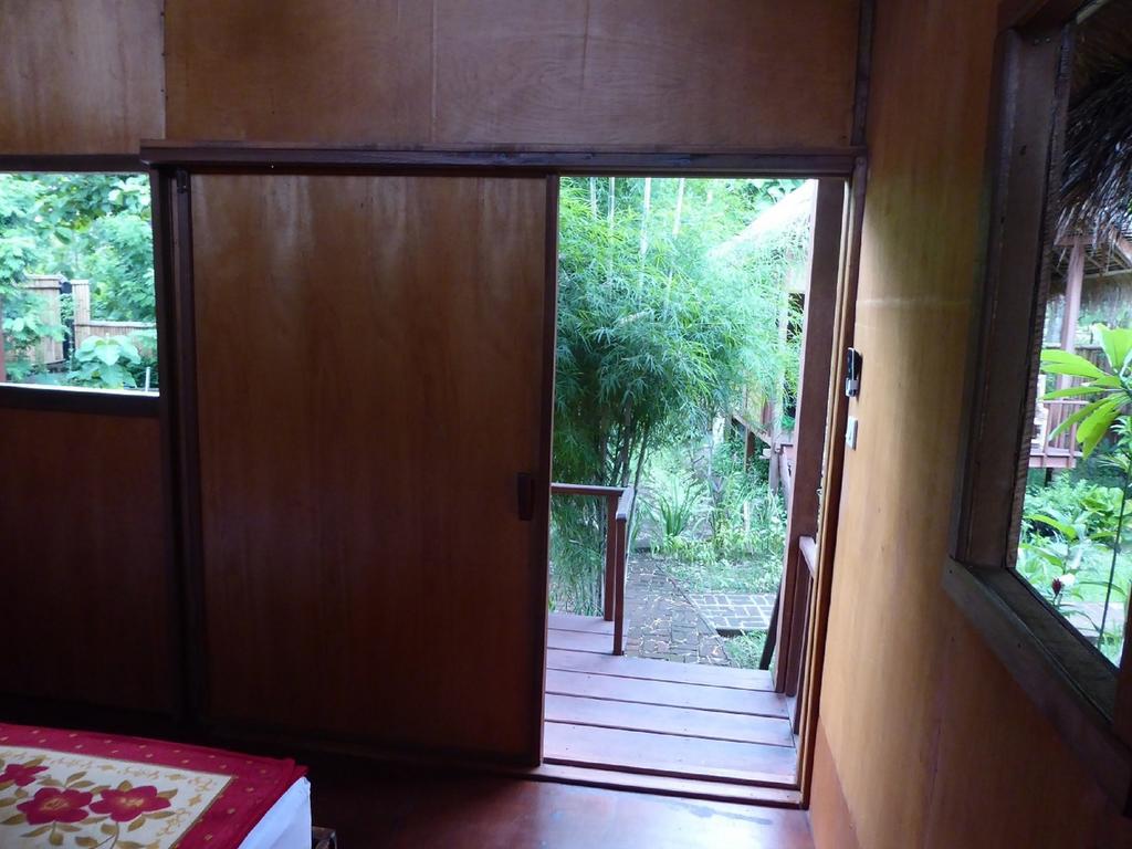 Shibui Garden Bungalows And Restaurant Tanjung  Eksteriør billede