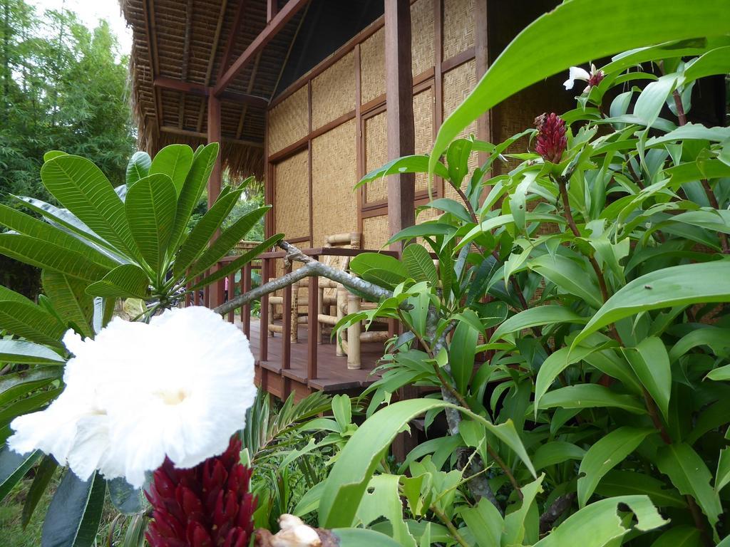 Shibui Garden Bungalows And Restaurant Tanjung  Eksteriør billede